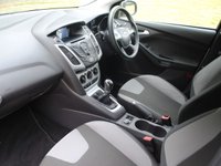USED 2012 12 FORD FOCUS 1.6 ZETEC 5d 104 BHP www.suffolkcarcentre.co.uk - Located at Ilketshall
