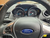 USED 2015 15 FORD FIESTA 1.2 ZETEC 3d 81 BHP 
