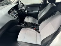 USED 2015 15 HYUNDAI I20 1.2 GDI SE 5d 83 BHP DAB + CRUISE + BLUETOOTH