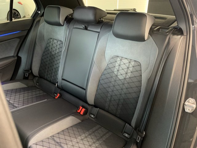 USED 2022 72 VOLKSWAGEN GOLF 1.5 R-LINE TSI 5d 148 BHP LOW MILES | GREAT CONDITION