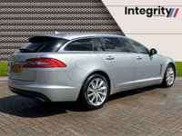 USED 2013 13 JAGUAR XF 3.0 D V6 PREMIUM LUXURY SPORTBRAKE 5d 240 BHP REAR CAMERA