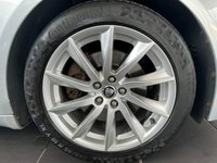 USED 2013 13 JAGUAR XF 3.0 D V6 PREMIUM LUXURY SPORTBRAKE 5d 240 BHP REAR CAMERA