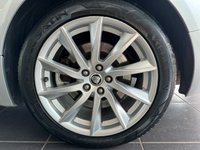 USED 2013 13 JAGUAR XF 3.0 D V6 PREMIUM LUXURY SPORTBRAKE 5d 240 BHP REAR CAMERA