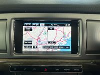 USED 2013 13 JAGUAR XF 3.0 D V6 PREMIUM LUXURY SPORTBRAKE 5d 240 BHP REAR CAMERA