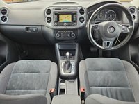 USED 2014 14 VOLKSWAGEN TIGUAN 2.0 MATCH TDI BLUEMOTION TECH 4MOTION DSG 5d 139 BHP FV14KGA VOLKSWAGEN TIGUAN 2.0 MATCH TDI BLUEMOTION TECH 4MOTION DSG 5d 139 BHP