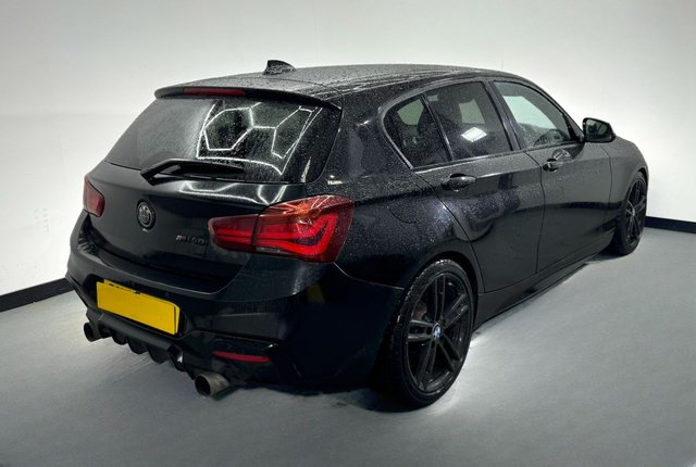 2018 BMW 1 SERIES - Photo 2