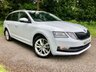 USED 2020 20 SKODA OCTAVIA 1.5 SE L TSI DSG 5d AUTO 148 BHP SATNAV//REAR PARK SENSORS//1/2 LEATHER/SUEDE//APPLE-PLAY//BLUETOOTH//DAB//17' ALLOYS//ELECTRIC FOLDING MIRRORS//AIRCON//ROOF-RAILS//AUX-IN//USB//FULL SKODA SERVICE HISTORY\\\JUST MOT'D AUTO 148 BHP SATNAV//REAR PARK SENSORS//1/2 LEATHER/SUEDE//APPLE-PLAY//BLUETOOTH//DAB//17' ALLOYS//ELECTRIC FOLDING MIRRORS//AIRCON//ROOF-RAILS//AUX-IN//USB//FULL SKODA SERVICE HISTORY\\\JUST MOT'D