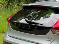 USED 2012 62 VOLVO V40 2.5 T5 CROSS COUNTRY LUX NAV AWD 5d 250 BHP 