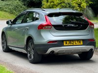 USED 2012 62 VOLVO V40 2.5 T5 CROSS COUNTRY LUX NAV AWD 5d 250 BHP 