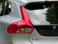 USED 2012 62 VOLVO V40 2.5 T5 CROSS COUNTRY LUX NAV AWD 5d 250 BHP 
