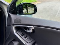USED 2012 62 VOLVO V40 2.5 T5 CROSS COUNTRY LUX NAV AWD 5d 250 BHP 