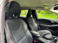 USED 2012 62 VOLVO V40 2.5 T5 CROSS COUNTRY LUX NAV AWD 5d 250 BHP 
