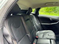 USED 2012 62 VOLVO V40 2.5 T5 CROSS COUNTRY LUX NAV AWD 5d 250 BHP 