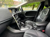 USED 2012 62 VOLVO V40 2.5 T5 CROSS COUNTRY LUX NAV AWD 5d 250 BHP 