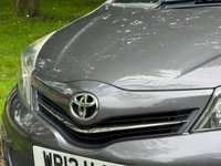 USED 2013 13 TOYOTA YARIS 1.3 VVT-I SR 5d 98 BHP 