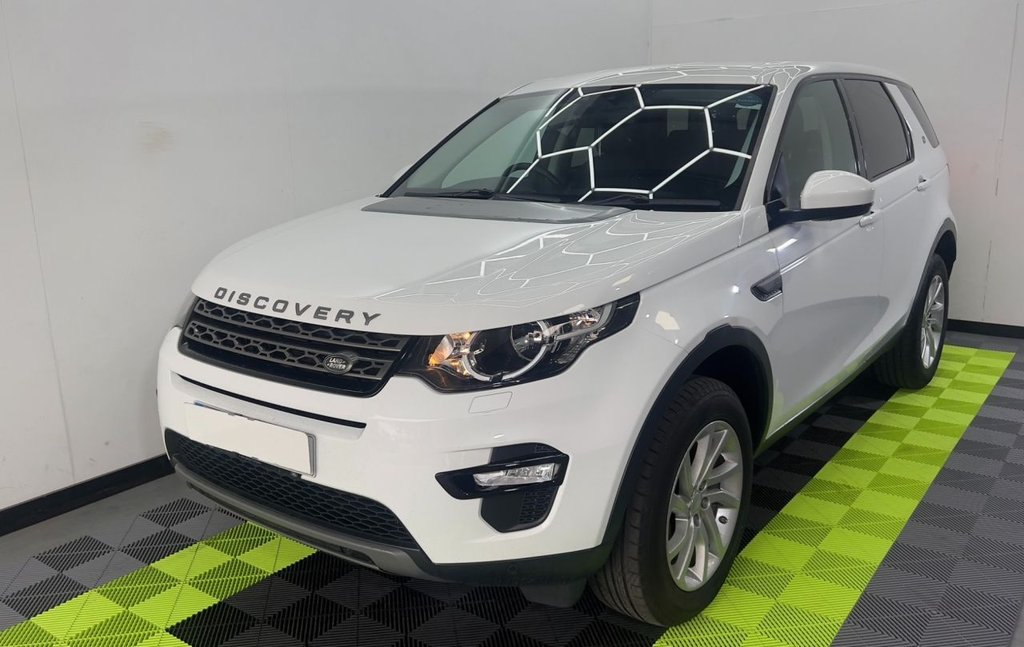View our Land Rover Discovery Sport