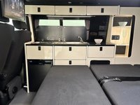 USED 2018 18 VOLKSWAGEN CAMPER VAN 2.0 T28 TDI P/V HIGHLINE CAMPERVAN BMT 101 BHP Extremely well appointed Camper Van, 5 Seater, 4 Berth, Pop up roof, Awning, Drop Down TV,Electric  Power Rock Rolla Bed,