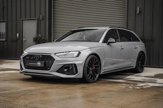 2022 Audi Rs4 Avant 2.9 RS 4 TFSI QUATTRO CARBON BLACK 5d 444 BHP