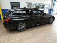 USED 2021 21 BMW 3 SERIES 2.0 330E M SPORT 5d 288 BHP SAT NAV LEATHER HEATED SEATS REAR VIEW CAMERA CRUISE CONTROL PARKING SENSORS 1 OWNER SERVICE HISTORY 6 MONTHS GOLD WARRANTY