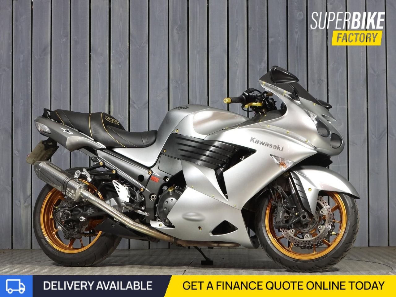 ANDO 2009 KAWASAKI ZZR1400 SILVER with 32678 miles - Used