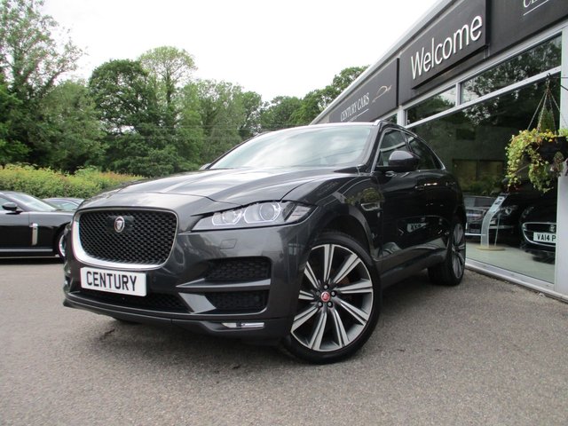 2017 17 Jaguar F-Pace 3.0 V6 PORTFOLIO AWD 5d 296 BHP