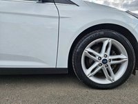 USED 2017 67 FORD FOCUS 1.0 ZETEC EDITION 5d 124 BHP FORD FOCUS 1.0 ZETEC EDITION 5d 124 BHP