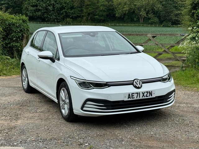 2021 71 Volkswagen Golf 1.5 LIFE TSI 5d 129 BHP