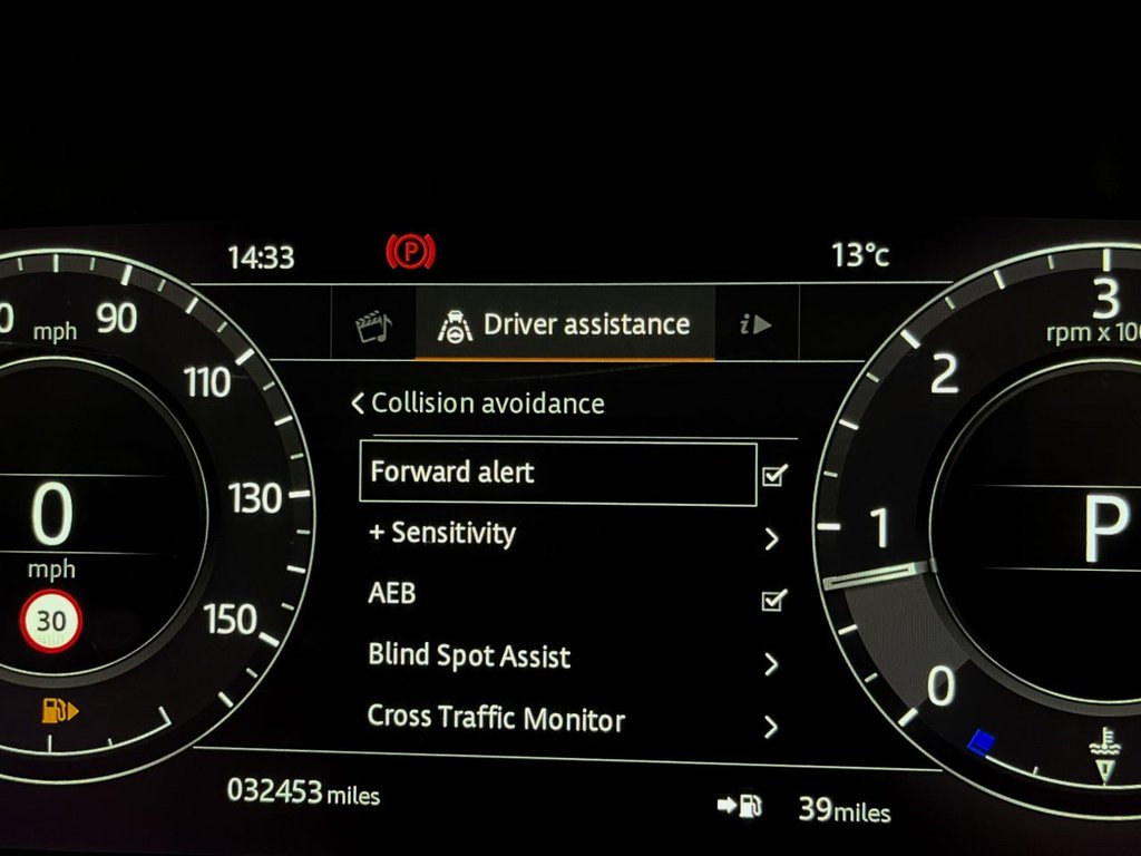 USED 2019 19 LAND ROVER RANGE ROVER VELAR 2.0 HSE 5d 238 BHP 
