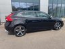 USED 2017 67 VOLVO V40 2.0 T2 R-DESIGN NAV PLUS 122PS LOVELY LOW MILES EURO 6  ULEZ FREE  AIR CONDITIONING