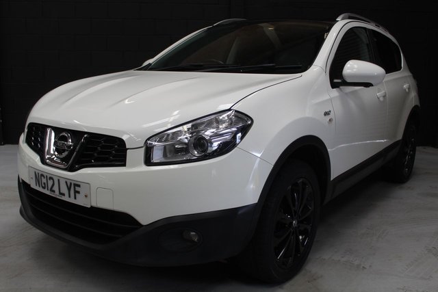 View our NISSAN QASHQAI