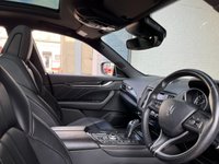 USED 2018 68 MASERATI LEVANTE 3.0 S V6 5d 424 BHP 