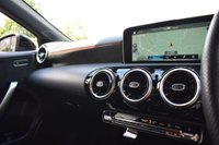 USED 2019 19 MERCEDES-BENZ A-CLASS 1.3 A 180 AMG LINE EXECUTIVE 5d 135 BHP AMG GRILL & ALLOYS / REV CAM