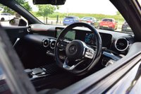 USED 2019 19 MERCEDES-BENZ A-CLASS 1.3 A 180 AMG LINE EXECUTIVE 5d 135 BHP AMG GRILL & ALLOYS / REV CAM