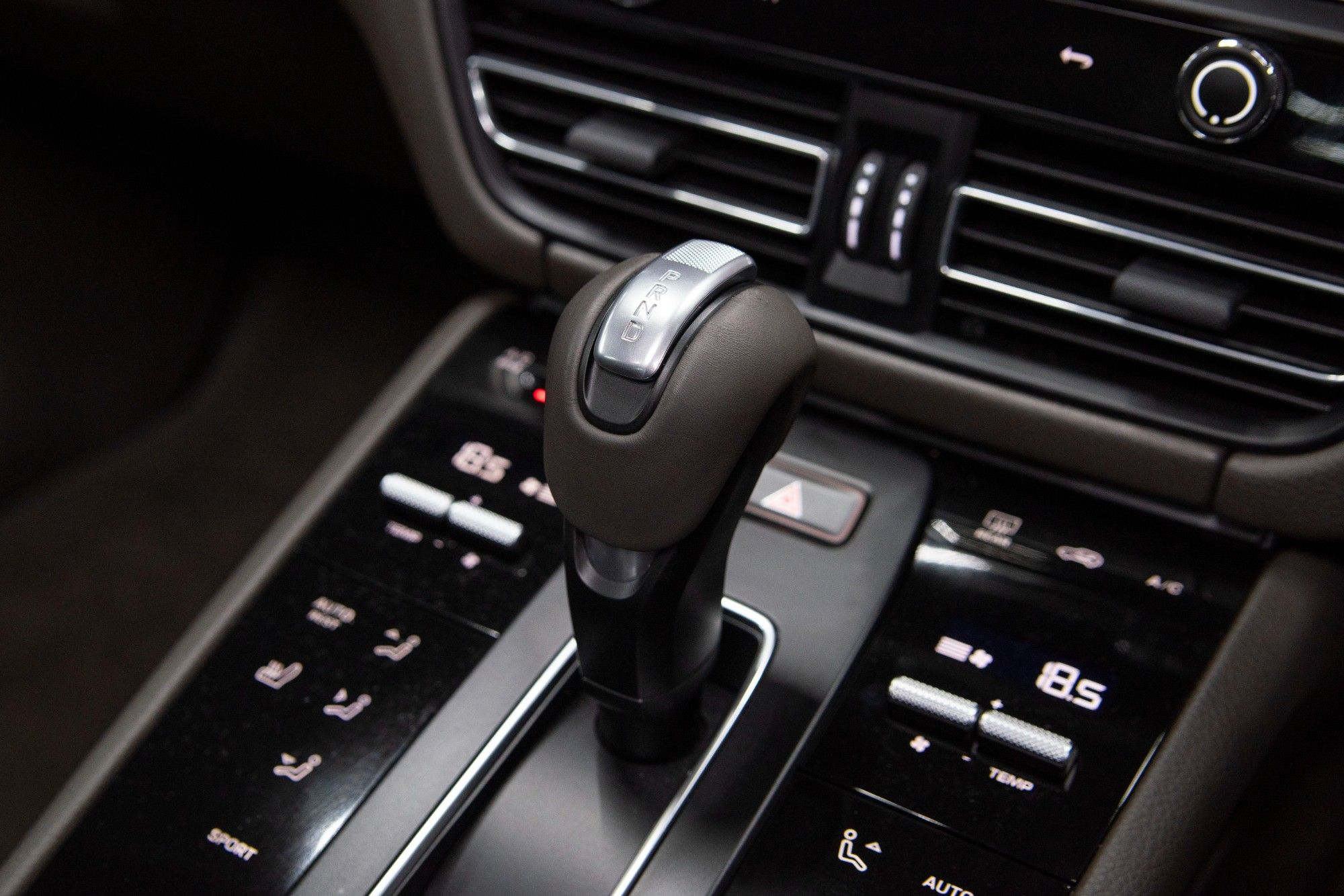 USED 2023 23 PORSCHE MACAN 2.0 PDK 