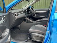 USED 2022 22 MG MG ZS TROPHY 5d 175 BHP 