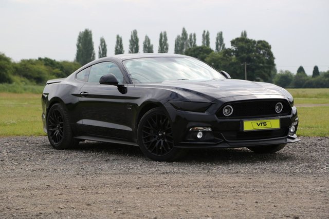 2016 10 Ford Mustang 5.0 GT 2d 410 BHP
