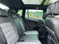 USED 2020 69 VOLKSWAGEN TIGUAN 2.0 R-LINE TECH TDI DSG 5d 148 BHP 
