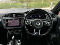 USED 2020 69 VOLKSWAGEN TIGUAN 2.0 R-LINE TECH TDI DSG 5d 148 BHP 