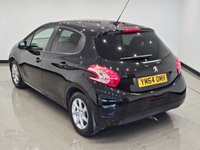 USED 2014 64 PEUGEOT 208 1.2 VTI PURETECH (82 BHP) STYLE ( EURO 5 ) 5DR HATCHBACK + NAV + PAN ROOF + CRUISE + AIR CON + BLUETOOTH + MULTIMEDIA + XENON-LEDS + PARK AID + PRIVACY + 15S PANROOF+PRIVACY+PARK+NAV+DAB+M/MEDIA+B/TOOTH+CRUISE