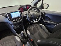 USED 2014 64 PEUGEOT 208 1.2 VTI PURETECH (82 BHP) STYLE ( EURO 5 ) 5DR HATCHBACK + NAV + PAN ROOF + CRUISE + AIR CON + BLUETOOTH + MULTIMEDIA + XENON-LEDS + PARK AID + PRIVACY + 15S PANROOF+PRIVACY+PARK+NAV+DAB+M/MEDIA+B/TOOTH+CRUISE