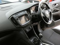 USED 2016 66 VAUXHALL ZAFIRA TOURER 1.4 TECH LINE 5d 138 BHP 7 SEATS SAT NAV CRUISE PARKING SENSORS 2 OWNERS EXCELLENT SERVICE HISTORY 6 SERVICES TO 69K MILES