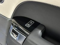 USED 2018 18 LAND ROVER RANGE ROVER SPORT 3.0 V6 HSE DYNAMIC 5d 340 BHP High Specification 340 BHP V6 Petrol, &pound;190 Annual Road Tax,  Sliding Panoramic Roof, Heated and Cooled front / rear seats, 4 Zone Climate Control