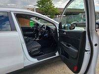 USED 2017 67 KIA SPORTAGE 2.0 CRDI KX-2 5d 134 BHP Full Service History