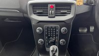 USED 2016 66 VOLVO V40 2.0 D4 R-DESIGN PRO 5d 188 BHP 