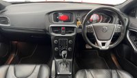 USED 2016 66 VOLVO V40 2.0 D4 R-DESIGN PRO 5d 188 BHP 