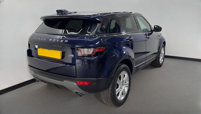 2017 Land Rover RANGE ROVER EVOQUE - Photo 2