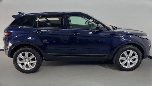 2017 Land Rover RANGE ROVER EVOQUE - Photo 6