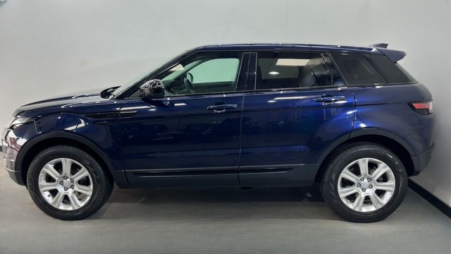 2017 Land Rover RANGE ROVER EVOQUE - Photo 5