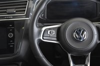 USED 2019 19 VOLKSWAGEN TIGUAN 2.0 R-LINE TECH TDI 5d 148 BHP Digital Dash, Pan Roof
