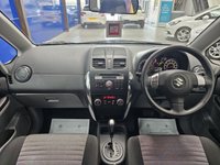 USED 2012 12 SUZUKI SX4 1.6 SZ4 SUV 5dr Petrol Auto Euro 5 (120 ps) R.Sensors,Auto,8Service Stamps